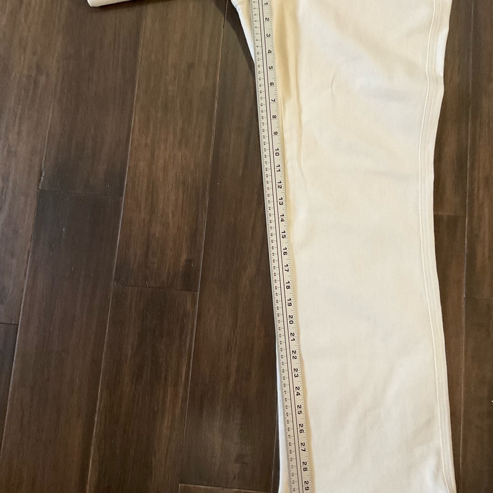 J.Jill Denim Plus Size Boot Cut Ivory Contoured Waistband Jeans Size 18 - Picture 6 of 7